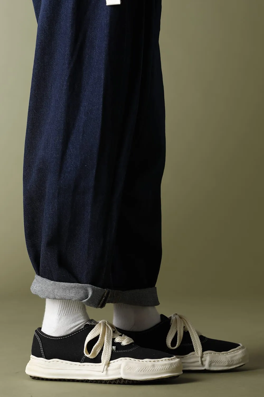 -BAKER- Over-dyed original sole canvas Low-Top sneakers Black