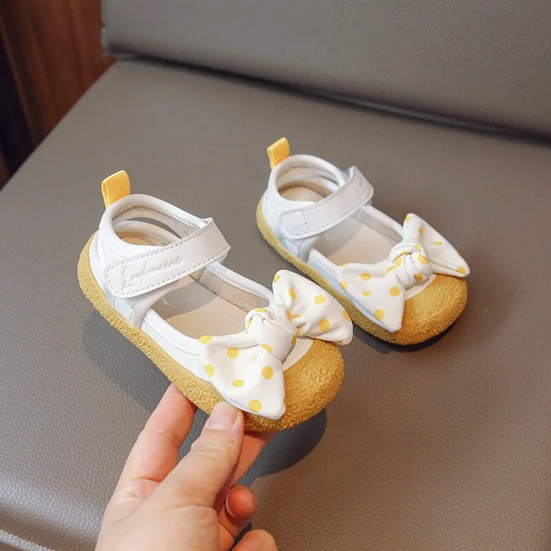 Anti Slippery Outdoor Casual Shoes With Bow