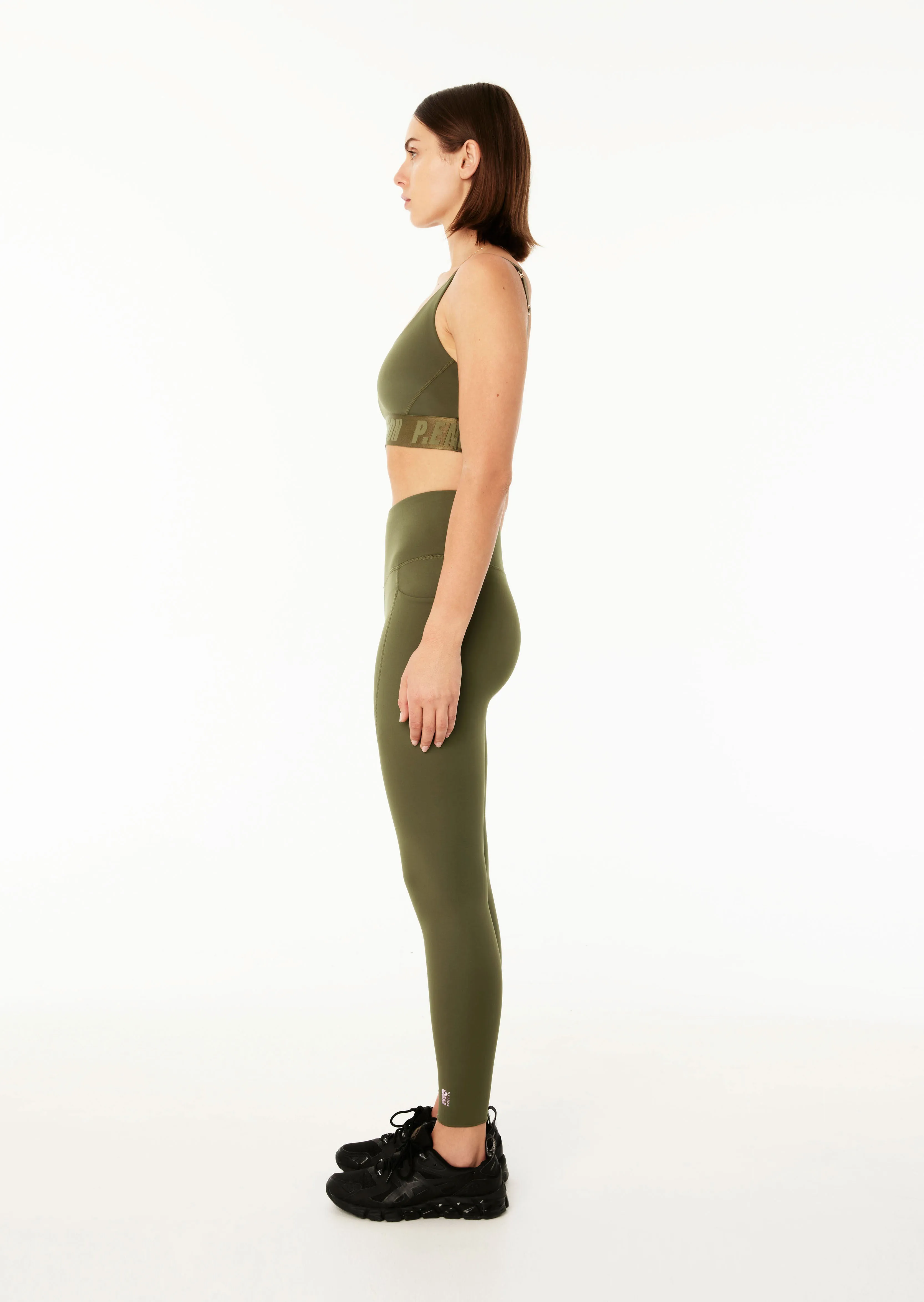 BACKCHECK SPORTS BRA IN KHAKI