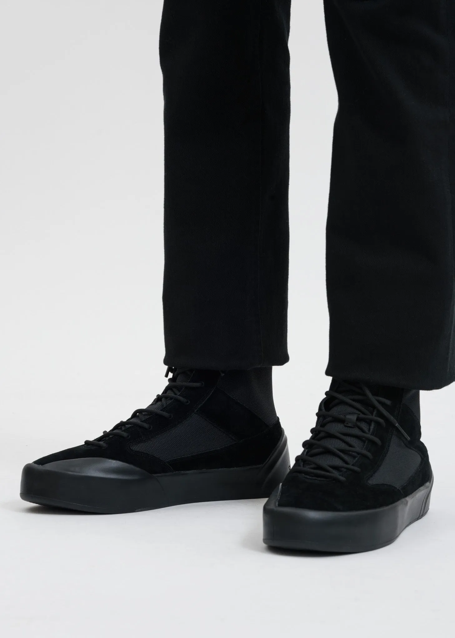 Black Double Sneakers