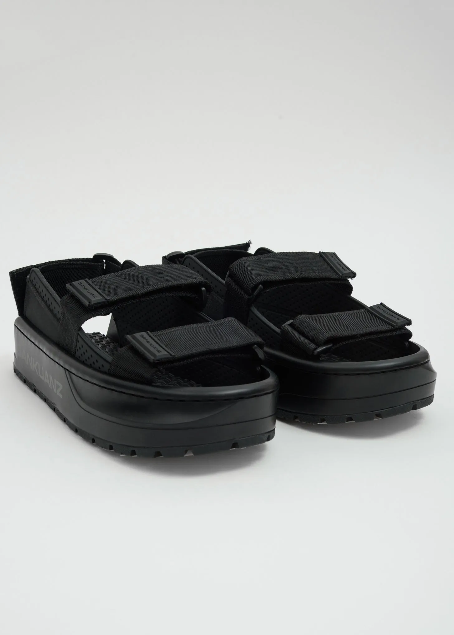 Black Double Sneakers