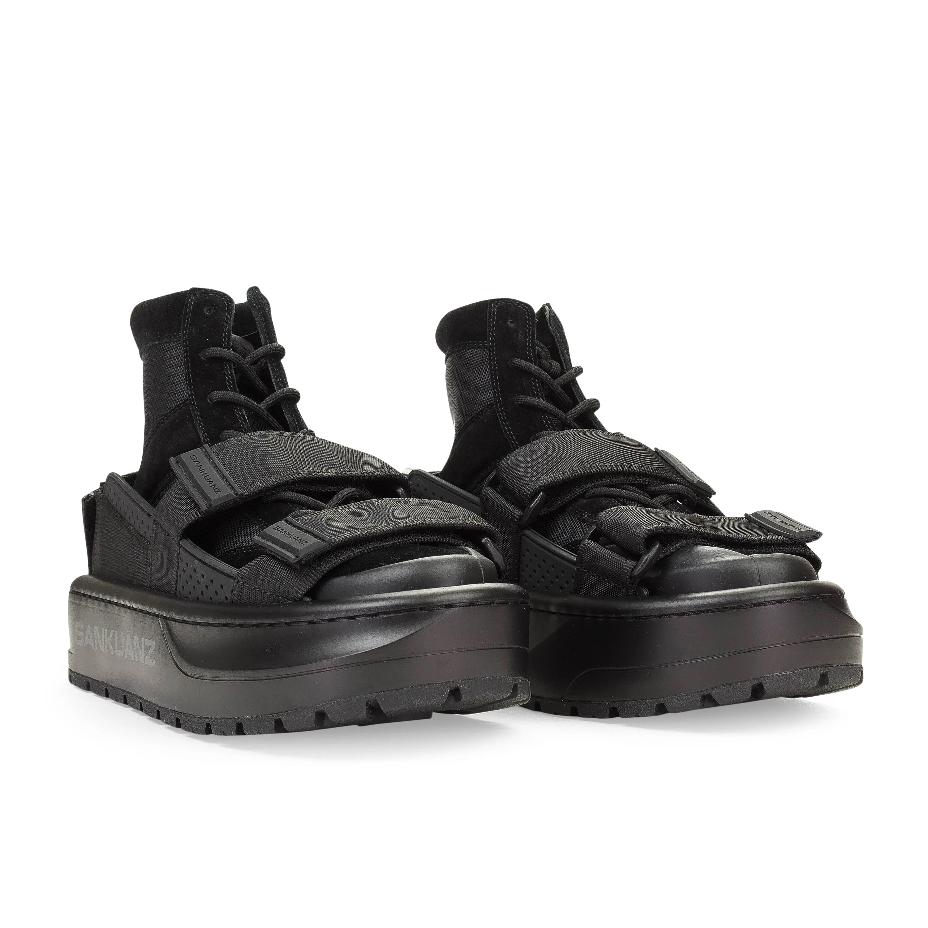 BLACK LOCK IN SNEAKERS