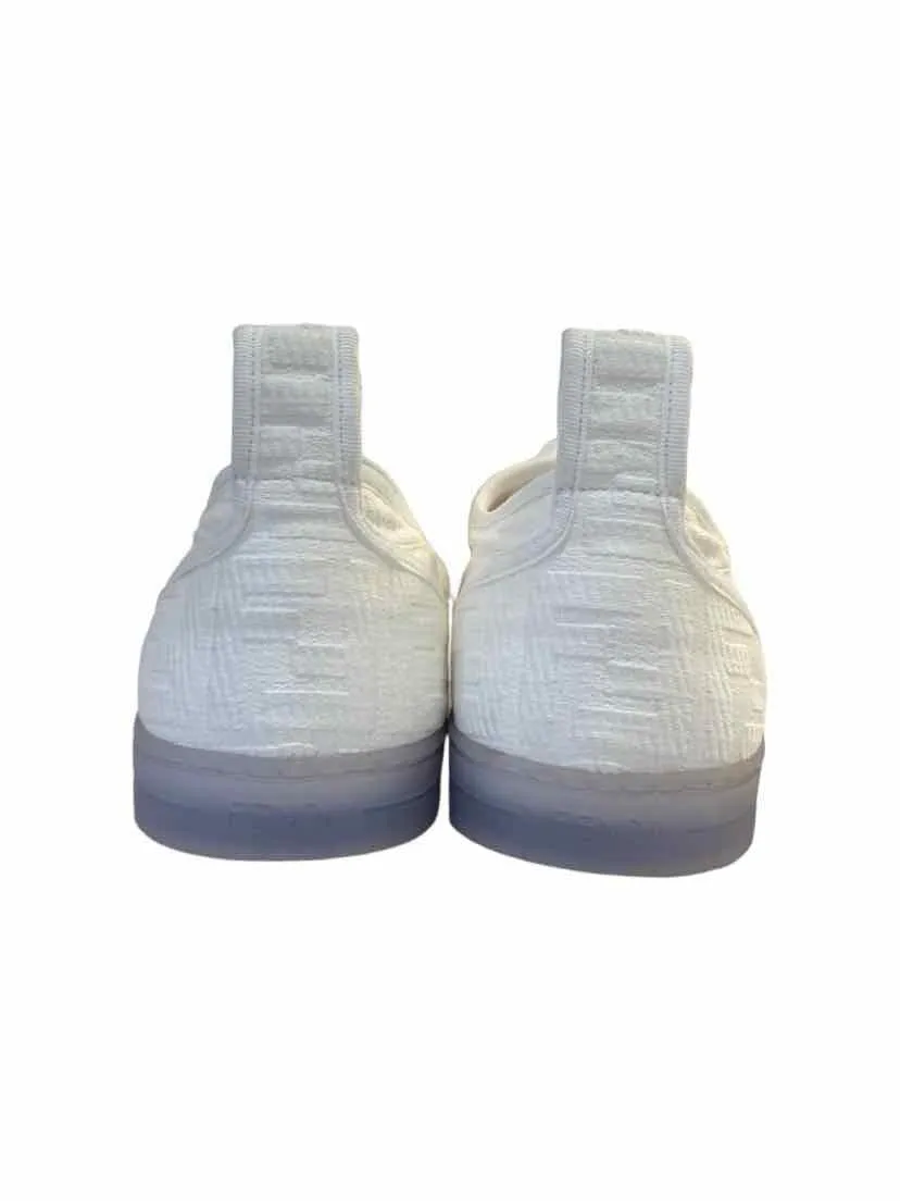 Fendi Tess Canvas  Size 40 Sneaker