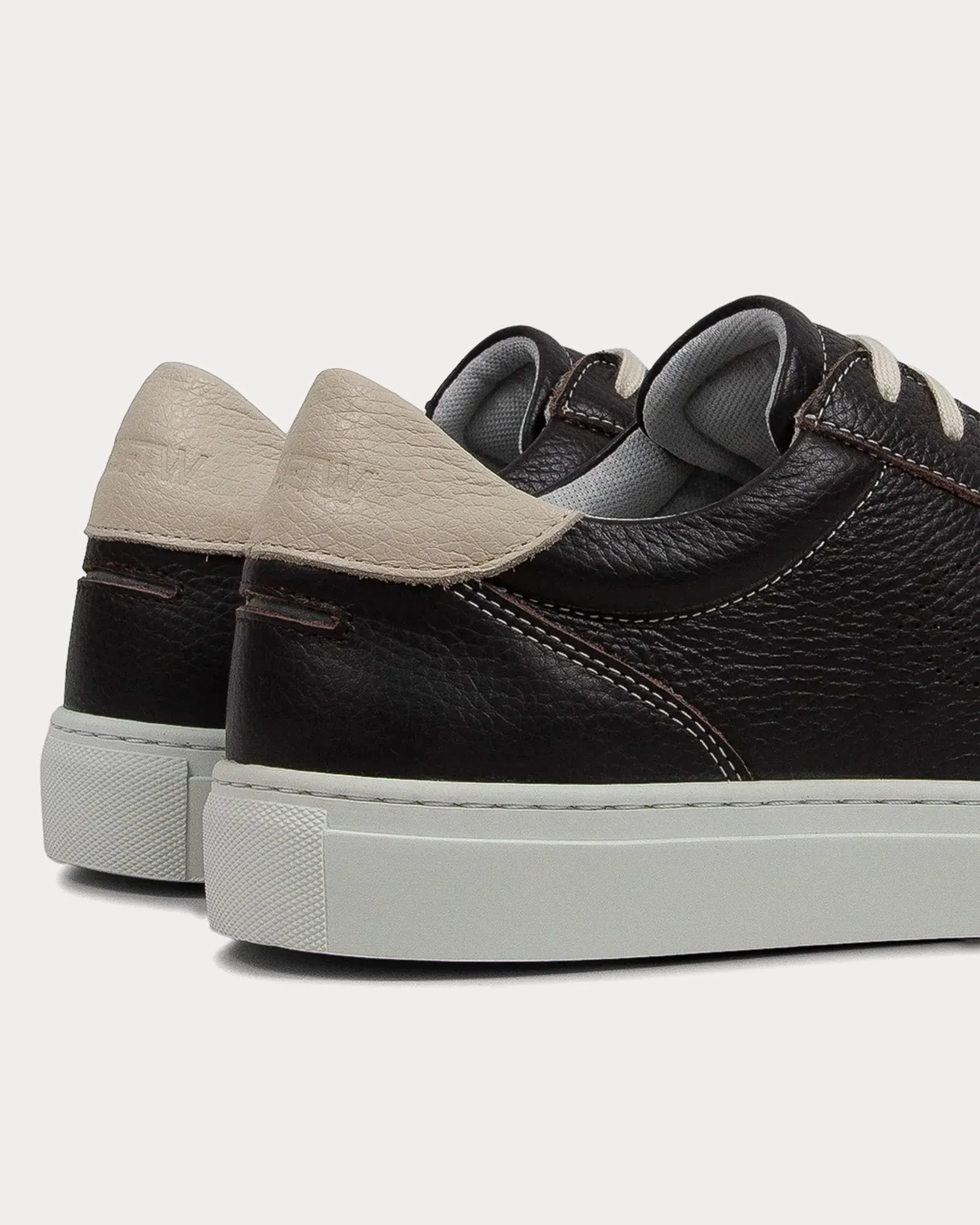 Helier Tumbled Leather Brown / Cream Low Top Sneakers