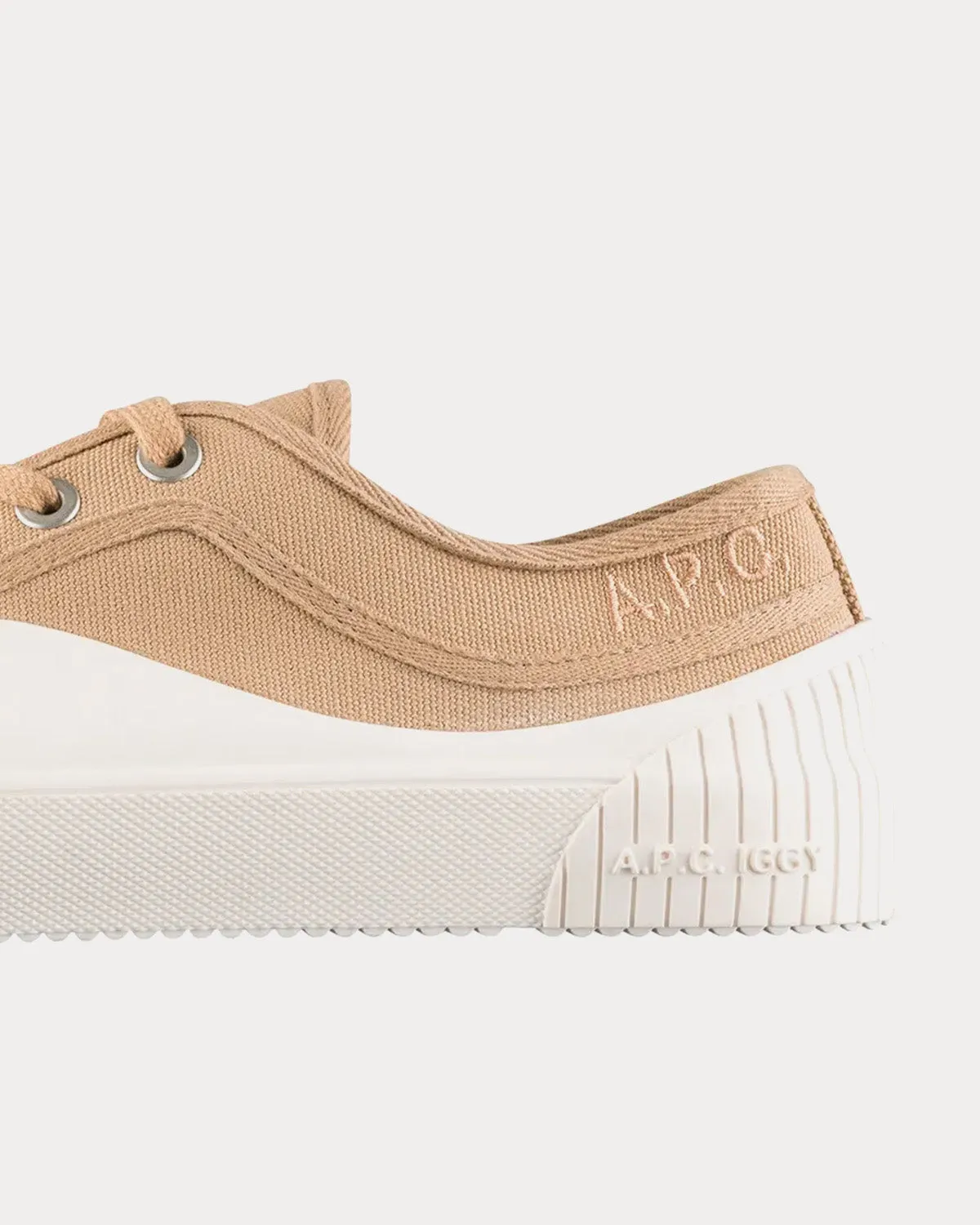 Iggy Basse Camel Low Top Sneakers