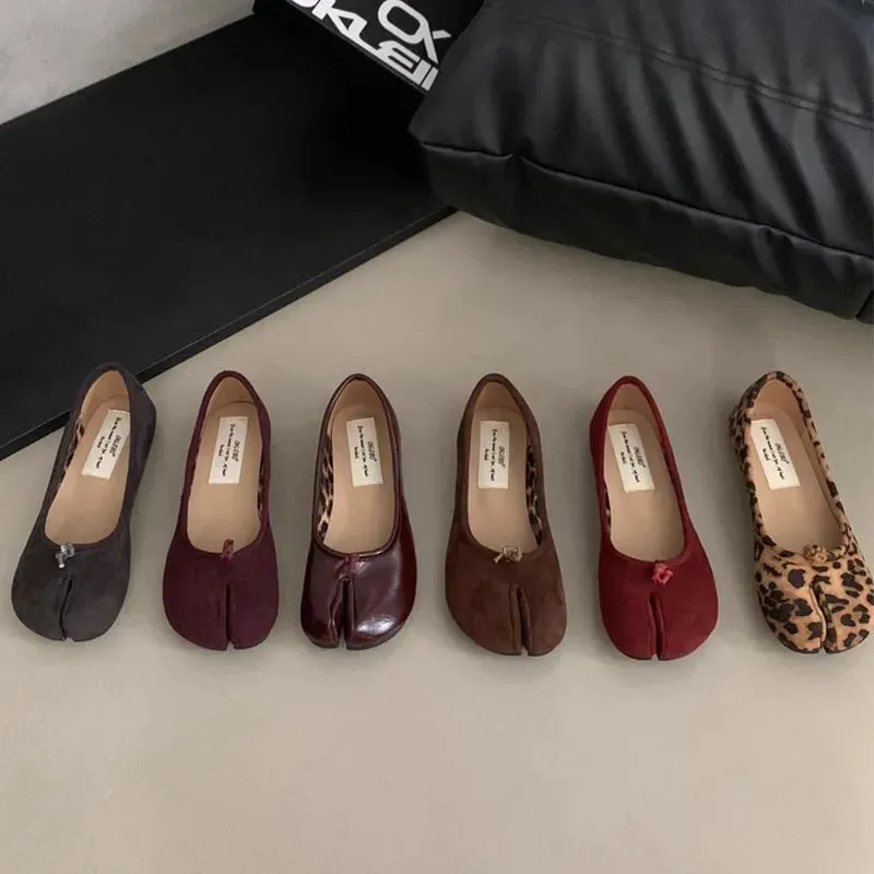 LIZAKOSHT  -  Autumn Women Flat Shoes Fashion Split Toe Shallow Slip On Mary Jane Shoes Soft Flat Heel Outdoor Dress Single Shoes New
