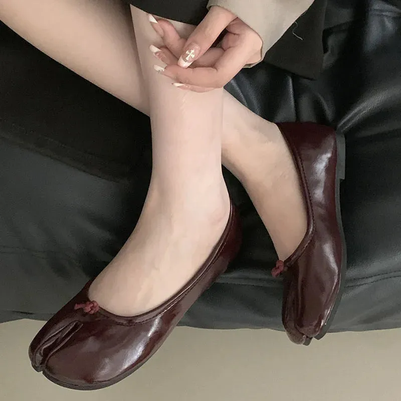 LIZAKOSHT  -  Autumn Women Flat Shoes Fashion Split Toe Shallow Slip On Mary Jane Shoes Soft Flat Heel Outdoor Dress Single Shoes New