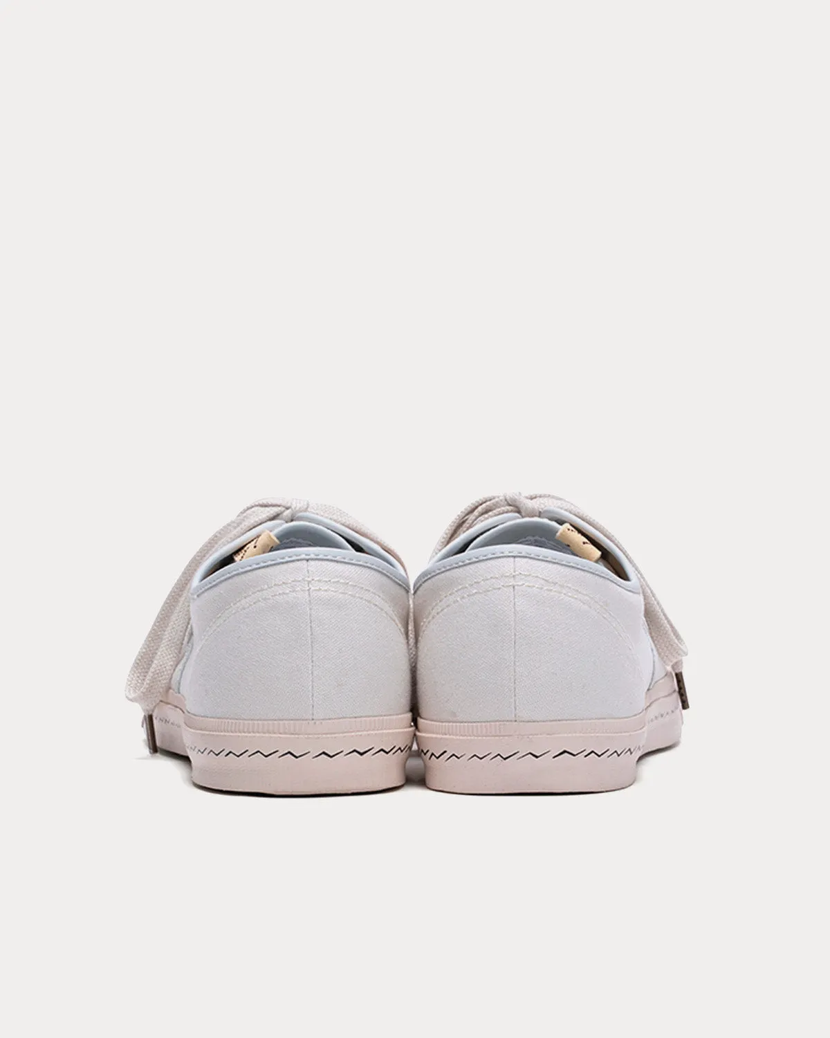 Logan Deck Lo Canvas Ivory Low Top Sneakers