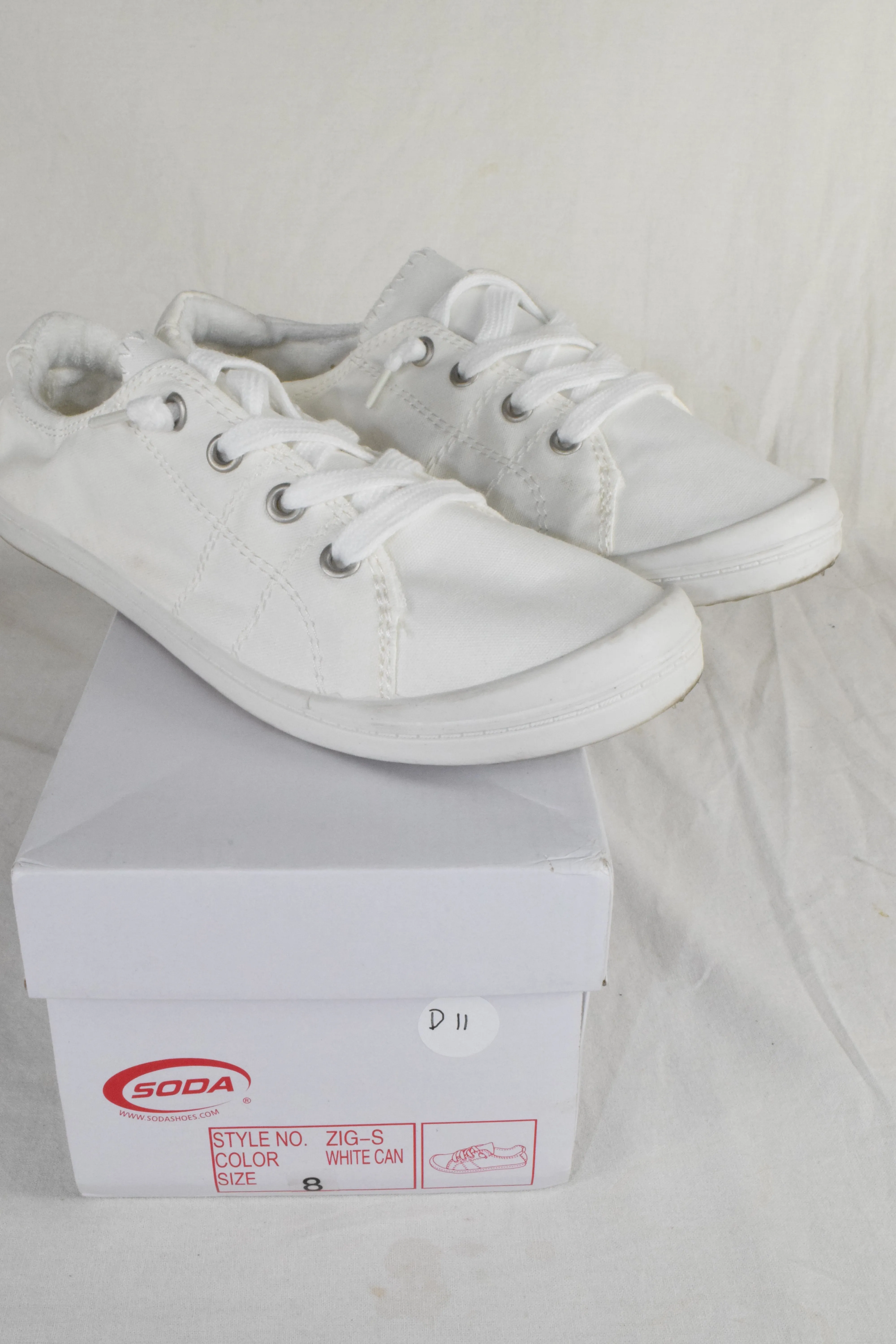 Soda Flat Women Shoes Linen Canvas Slip On Sneakers Lace Up All White 8 Zig D11