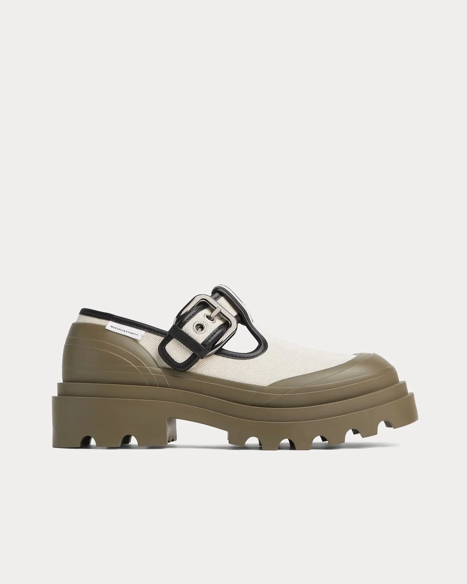 Trek Mary-Jane Natural / Black / Liana Slip Ons