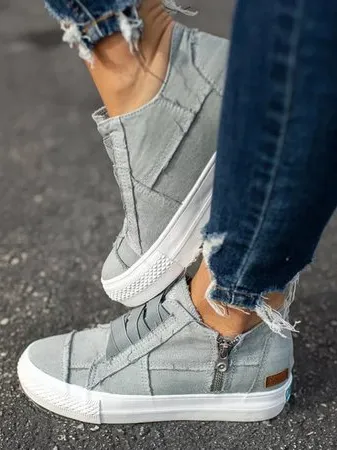 Women Canvas Low Heel All Season Sneakers
