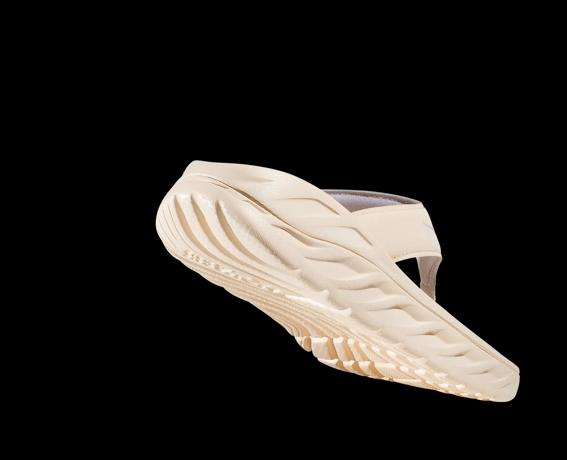 Women’s Hoka Ora Recovery Flip – Ultimate Comfort for Tired Feet